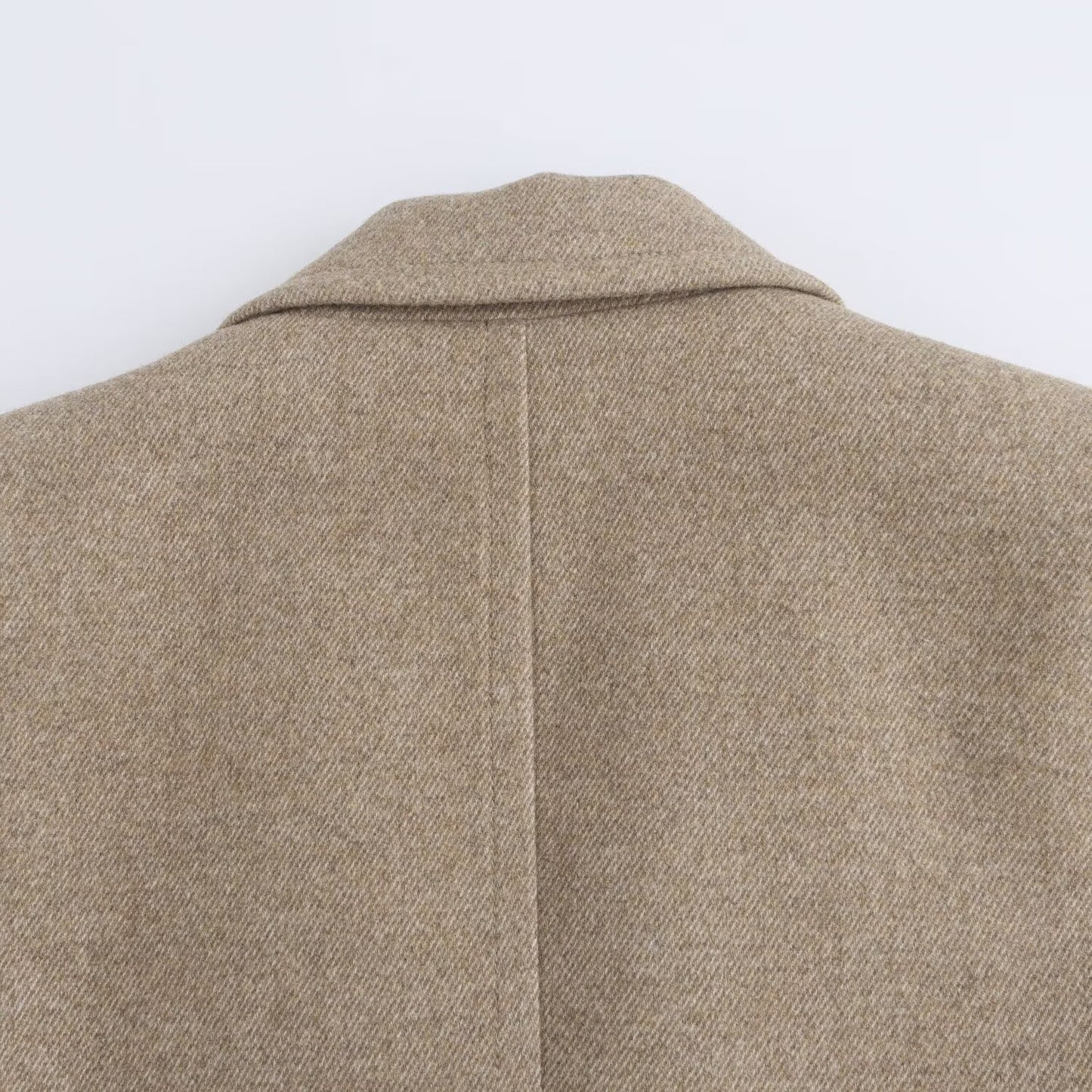 Eleganter Wollmantel